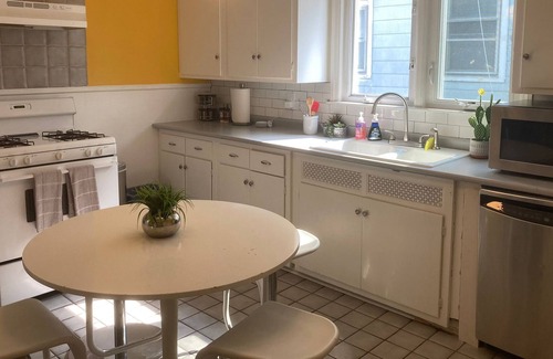 Brooklawn - St. Vincent House | The Charles Deluxe 2FL 4BR 2Bath