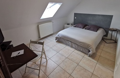 Saint-Lambert-des-Levees House | The charm of tufa 5 mins from downtown Saumur!