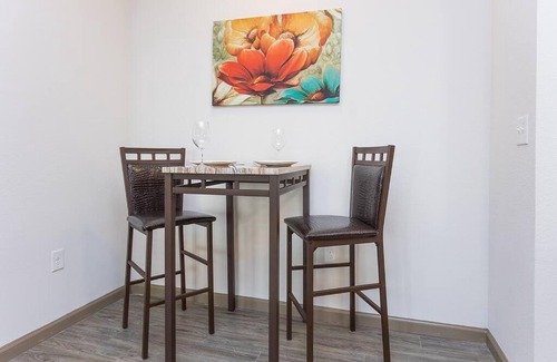 Bentonville Apartment | The Charming Canary Condo