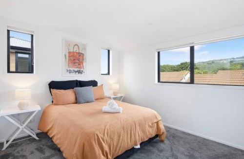 Lower Hutt House | The Charming Getaway 1BR Home