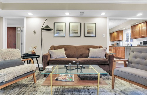 Champaign House | The Charming Home: 3-bedroom house, blocks to downtown Champaign, with WiFi, AC