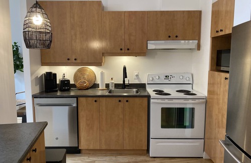 Saint-Roch Apartment | The Charming St-Joseph