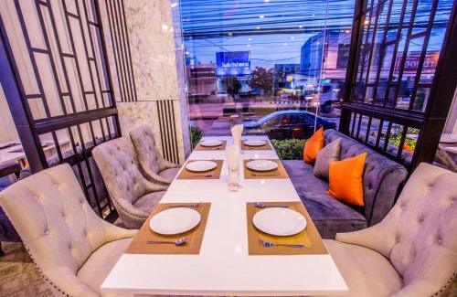 Chum Phae Hotel | The Cheewin Hotel And Convention