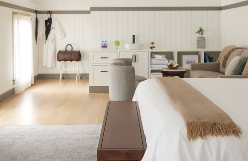 The Heights Hotel | The Chequit