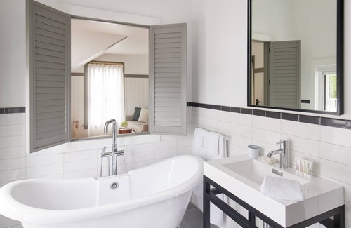 The Heights Hotel | The Chequit