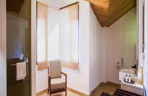 Pelling Hotel | The Chumbi Mountain Retreat