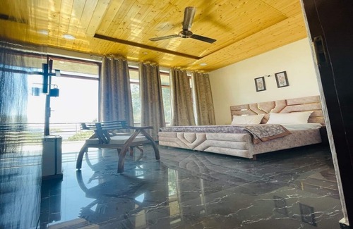 Kumarhatti Hotel | The Claremont