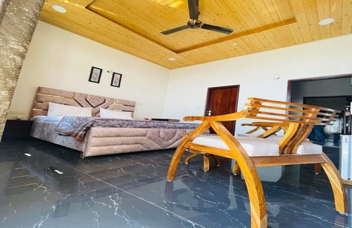 Kumarhatti Hotel | The Claremont
