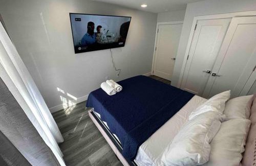 Paterson Apartment | The Classic Suite: 2BR close to NYC