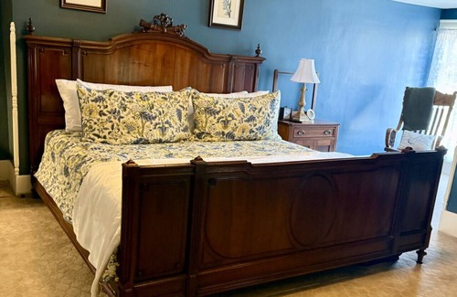 Guthrie Bed & Breakfast | The Cleveland Room at The Judges Chamber