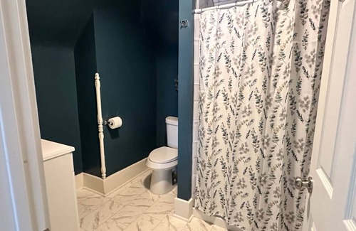 Guthrie Bed & Breakfast | The Cleveland Room at The Judges Chamber
