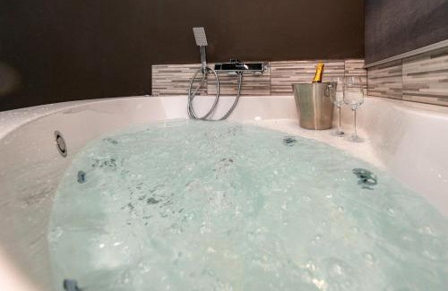 Cannizzaro Apartment | The Cliff Appartament Suite