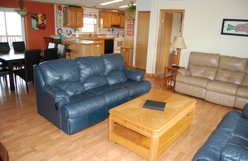 Brule House | "The Cliff House" at Lake Mac - Fabulous View with Lots of On-Site Activities