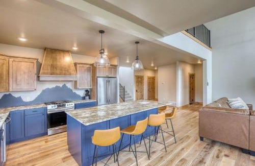 Lead House | The Cliffhanger