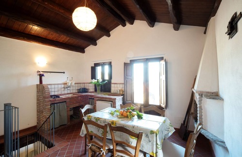 Gallodoro Apartment | The Clock Houses – Becchina