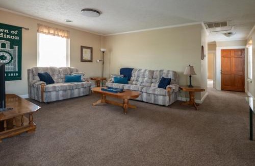 Madison Apartment | The Clocktower Suite