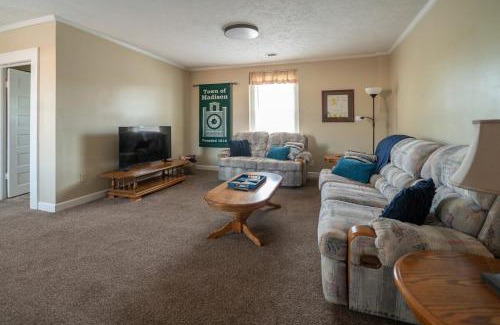 Madison Apartment | The Clocktower Suite