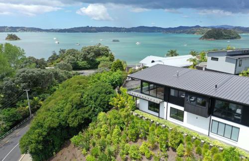 Paihia House | The Close - House 14 B