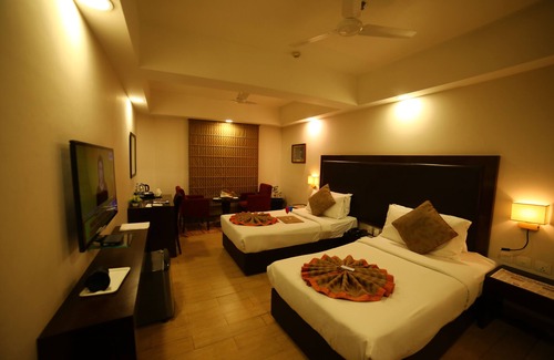 Ahmedabad Hotel | The Cloud Hotel