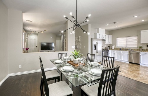 Nevada Trails House | The Cloud9: Stylish, spacious and comfort at its finest