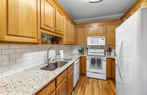 Cary House | The Cloverleaf - Near Downtown Cary & RDU