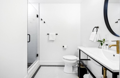 Salem Hotel | The Coach House