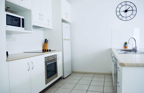 Taranganba Hotel | The Coast Motel