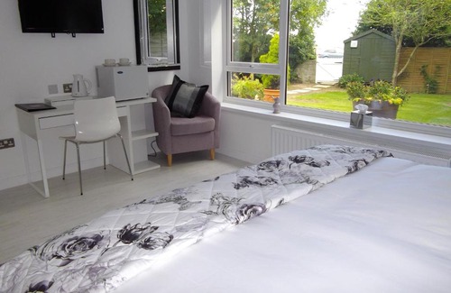 Aberdeen Bed & Breakfast | The Cock and Bull