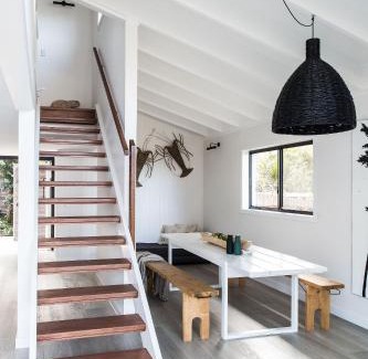 Sunshine Beach Villa | The Coconut Palm One is a designer Villa
