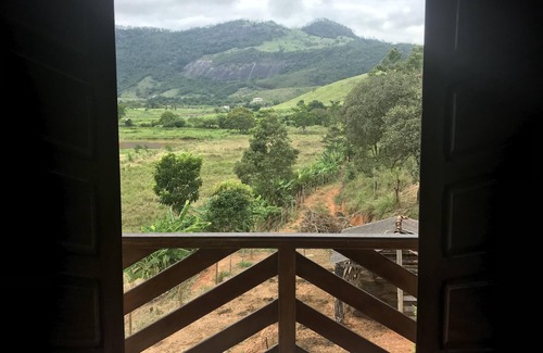 Engenheiro Caldas House | The comfort of the countryside near the city