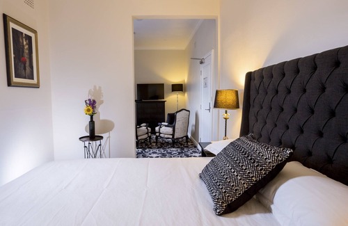 Tenterfield Hotel | The Commercial Boutique Hotel