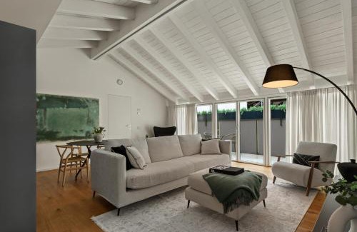Como City Centre Apartment | The Como City Golden Loft by Aura Luxury Collection