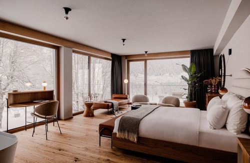 Bad Gastein Hotel | The Comodo Bad Gastein, a Member of Design Hotels