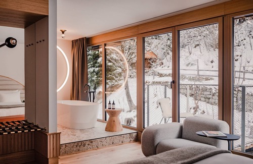 Bad Gastein Hotel | The Comodo Bad Gastein, a Member of Design Hotels