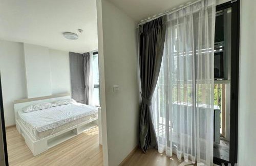 Talat Nuea House | The connext condo
