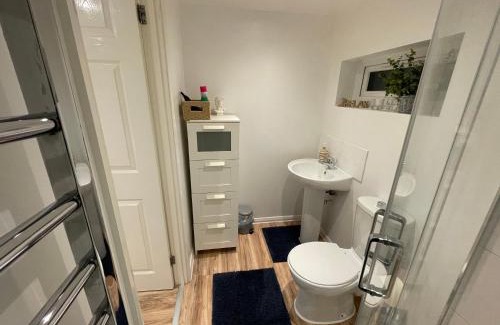 Rickmansworth Apartment | The Cosy Cottage, Old Soles bridge Lane