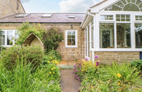 Hallington House | The Cottage, 5 Richley Terrace