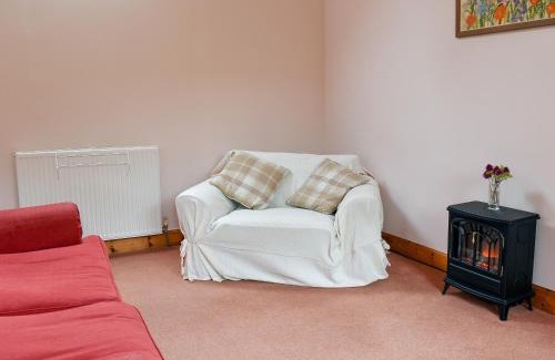 Linlithgow House | The Cottage At Cauldcoats