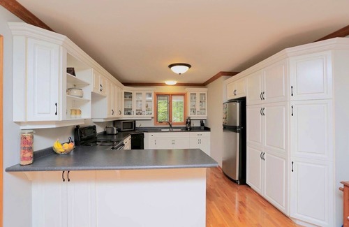 Grand Bend Cottage | The Cottage At Old River Road.