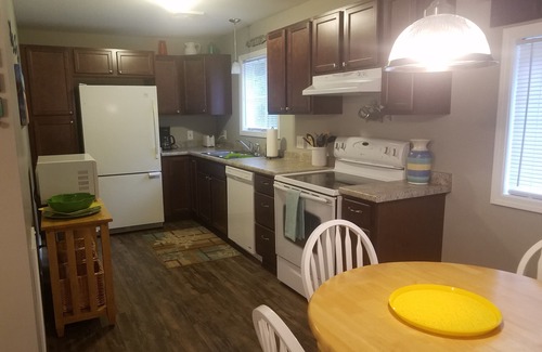 North Lakeport Cottage | The Cottage Cottage