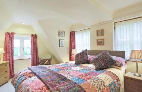 Frostenden House | The Cottage