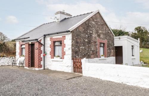 Newport House | The Cottage
