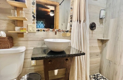Sunnyside Hotel | The Cottage Inn