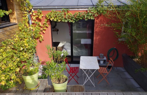Tours House | The countryside in the city!