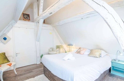 Fondettes House | The countryside just outside Tours