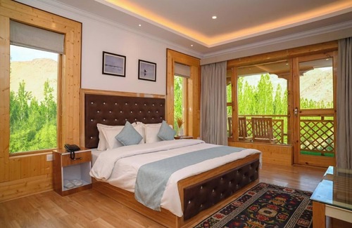 She Hotel | The Countryside Villa Ladakh