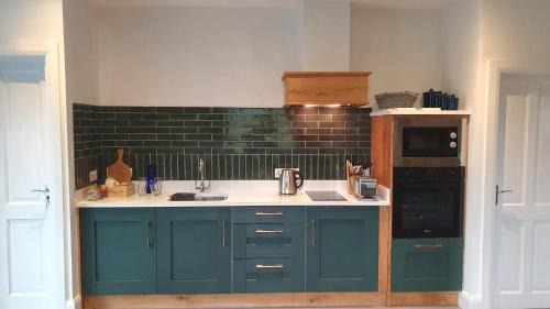 Lahinch Apartment | The Courtyard