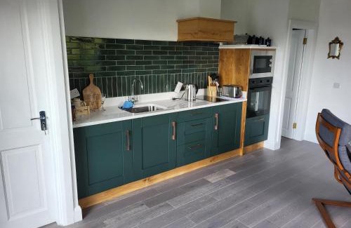 Lahinch Apartment | The Courtyard