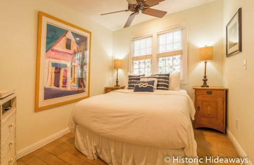 Historic Seaport House | The Courtyard in Key West