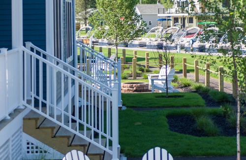 Sylvan Beach Cottage | The Cove at Sylvan Beach - Pet friendly lakeside cottage with a pontoon boat!